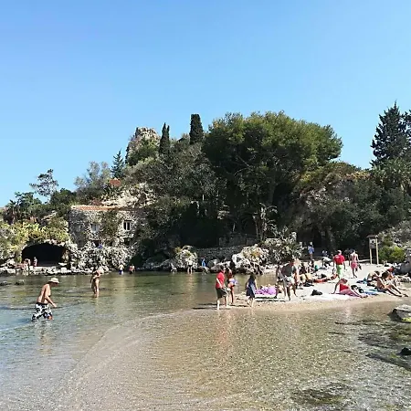 Casa Vacanza Porta Naxos Giardini Sicilia Taormina Giardini Naxos